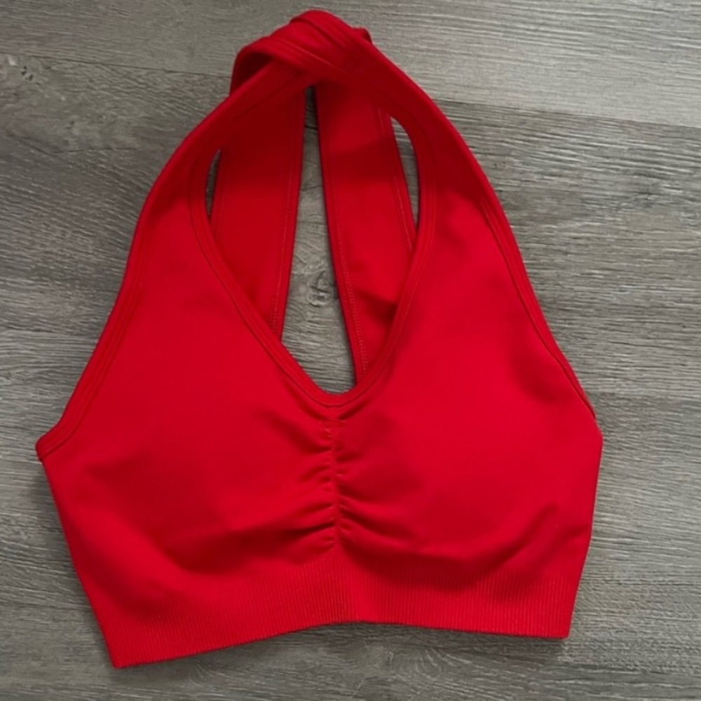 Alphalete amplify sports bra